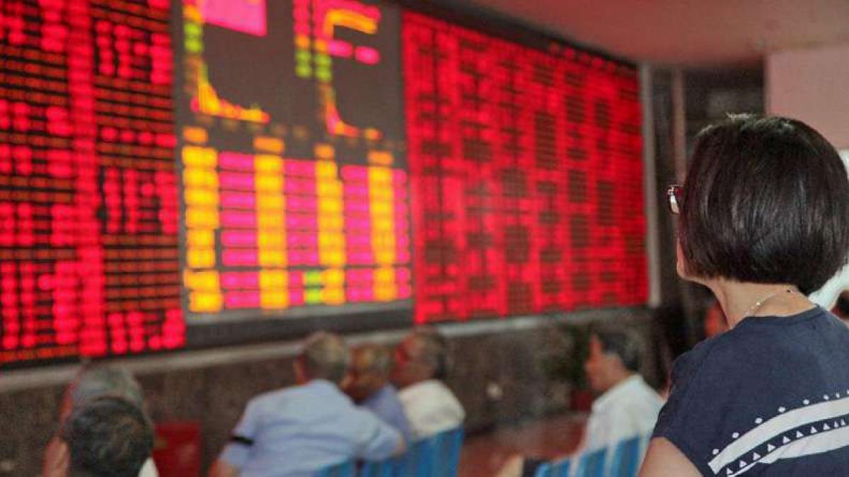 Chinese shares open mixed